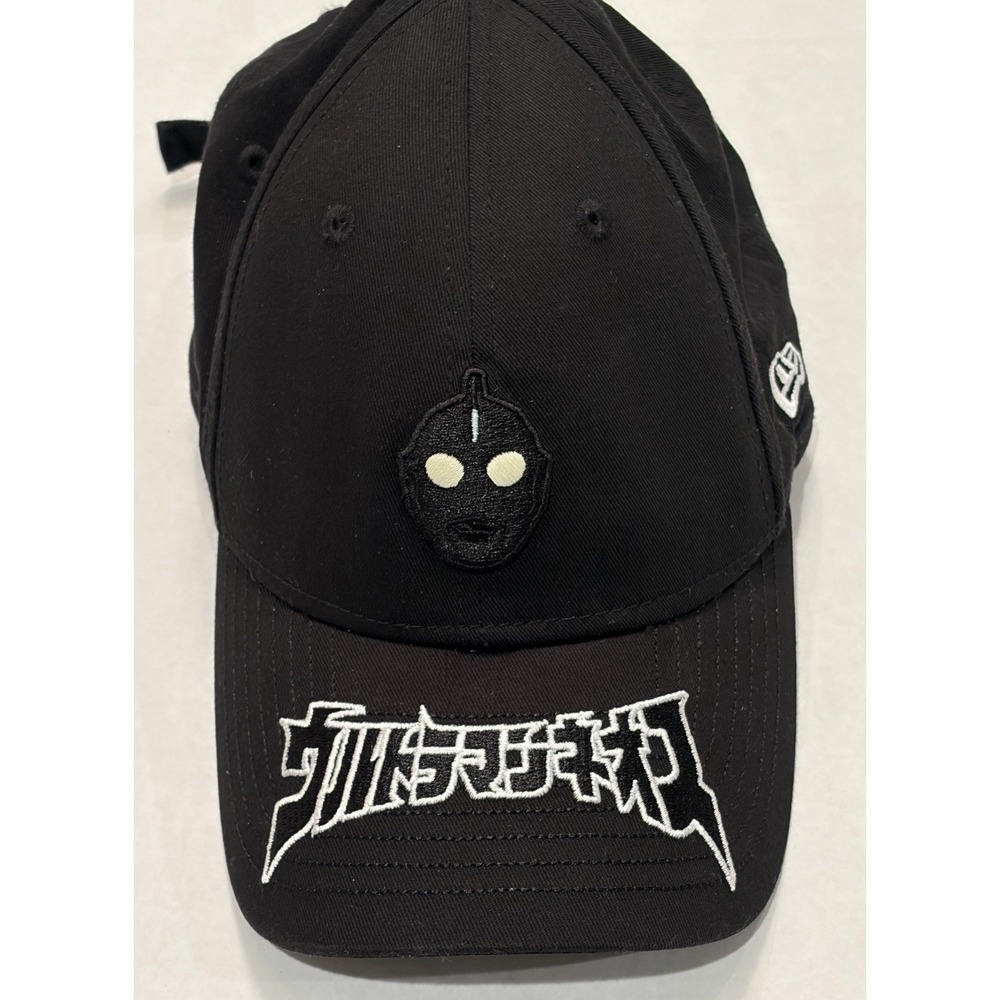 Ultraman‎ New Era 9FORTY Hat Black Adjustable Tsuburaya Glow Eyes Logo Japan